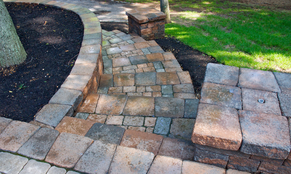 6 Reasons Why It is Important to Seal Your Pavers